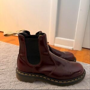 Dr. Martens Vegan 2976 Chelsea Boots